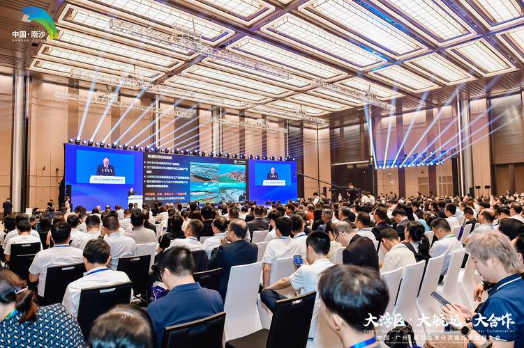 大型貨運港口大型貨運港口與主演港口的區(qū)別