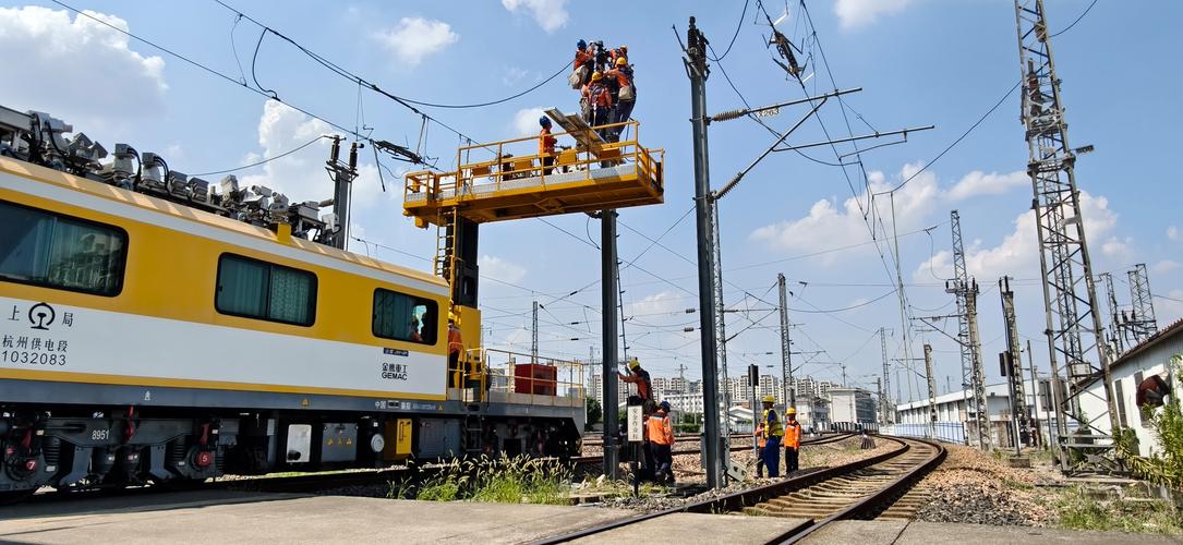 鐵路貨運(yùn)報(bào)告鐵路貨運(yùn)情況