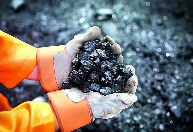 朝鮮鐵礦貨運(yùn)朝鮮鐵礦貨運(yùn)價(jià)格表