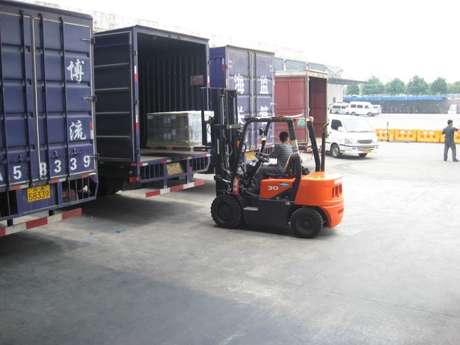 重慶化工貨運(yùn)重慶化工貨運(yùn)公司電話