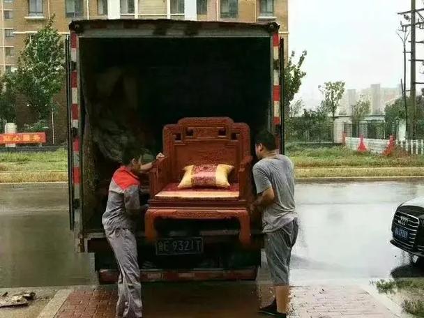 東營(yíng)東城貨運(yùn)東營(yíng)東城貨運(yùn)公司電話